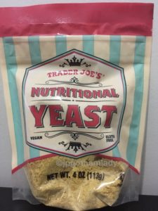 トレーダージョーズ　健康食　アメリカ　おすすめ　ニュートリショナルイースト　trader joe's nutritional yeast