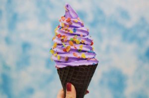 soft serve nyc ニューヨーク　インスタグラム　インスタ映え　食べ物　アイスクリーム　カラフル