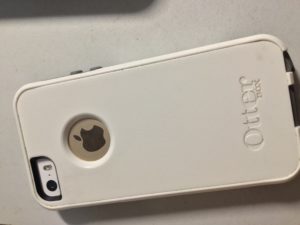 オッターボックス　レビュー　コミューターシリーズ　スマホケース　otterbox commuter iphone　耐久　携帯電話　ケース　丈夫　最強　衝撃