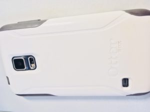 オッターボックス　ギャラクシー　おすすめ　携帯　ケース　衝撃　耐久　otterbox galaxy commuter　コミューター　レビュー